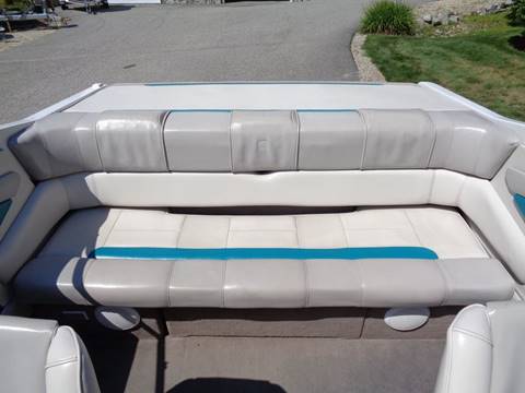 1995 Four Winns 225 Horizon