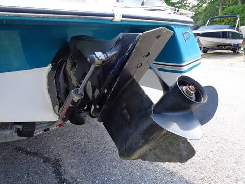 1995 Four Winns 225 Horizon