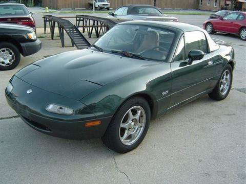 1997 Mazda MX-5 Miata for sale at Downers Grove Motor Sales in Downers Grove IL