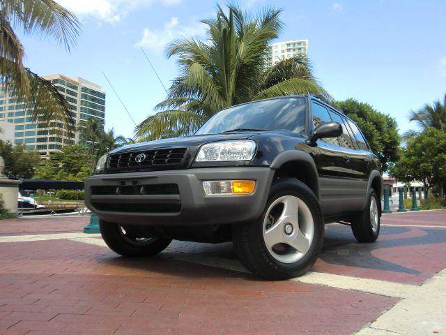 1998 Toyota RAV4 for sale at Supreme Motors in Boca Raton FL