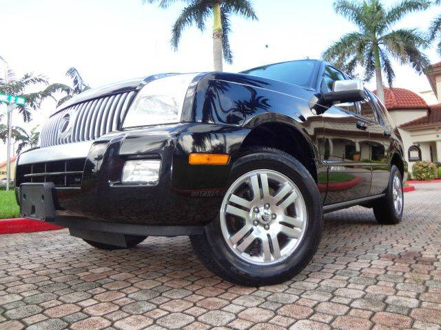 2007 Mercury Mountaineer for sale at Supreme Motors in Boca Raton FL