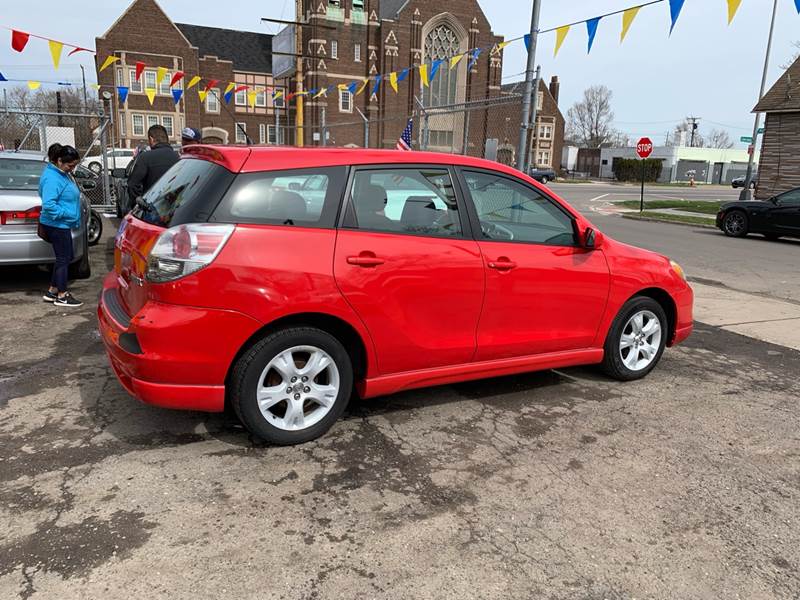 2006 Toyota Matrix Xr 4dr Wagon W Automatic In Detroit Mi C M