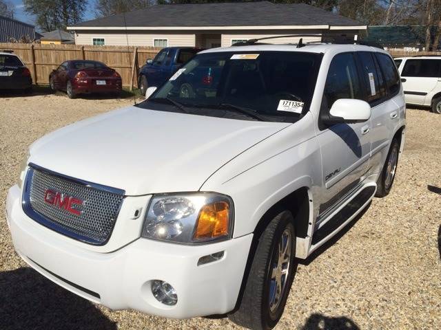 2006 GMC Envoy for sale at Paul's Auto Sales of Picayune in Picayune MS