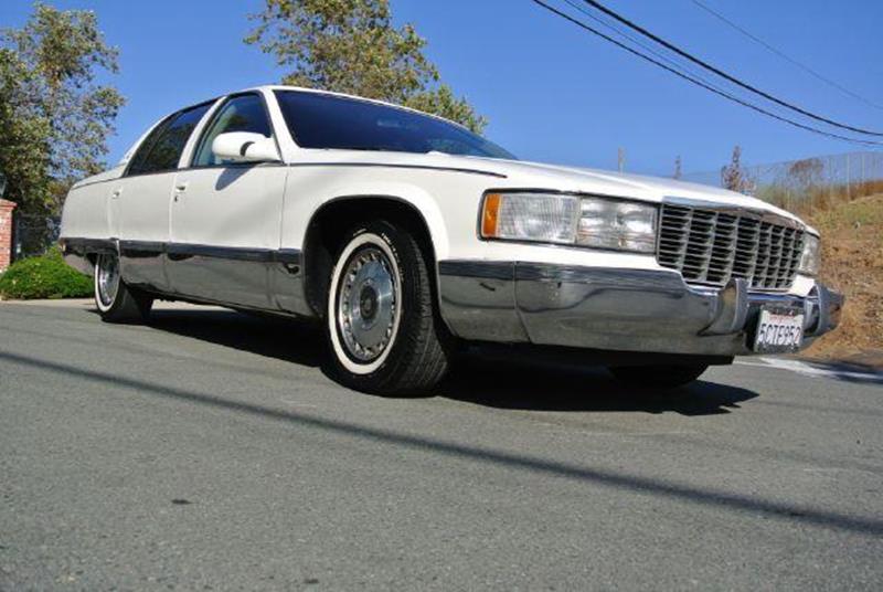 Cadillac fleetwood brougham 1996