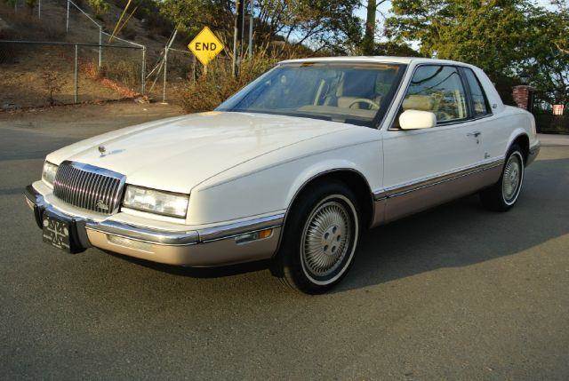 1990 Buick Riviera for sale at 1 Owner Car Guy in Stevensville MT