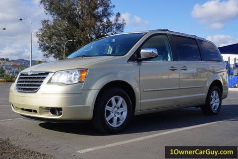 2010 Chrysler Town and Country for sale at 1 Owner Car Guy in Stevensville MT