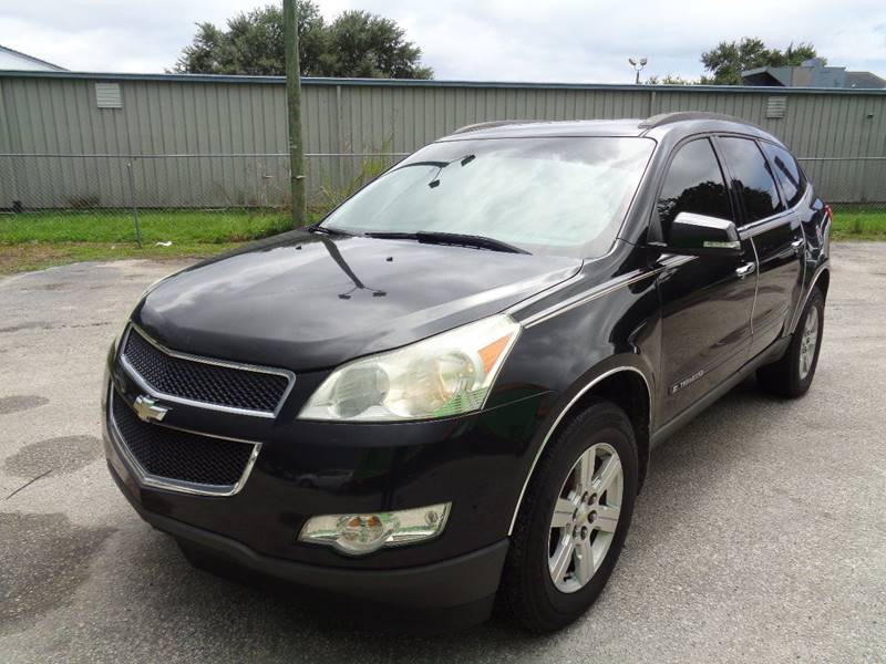 2009 Chevrolet Traverse for sale at Marvin Motors in Kissimmee FL