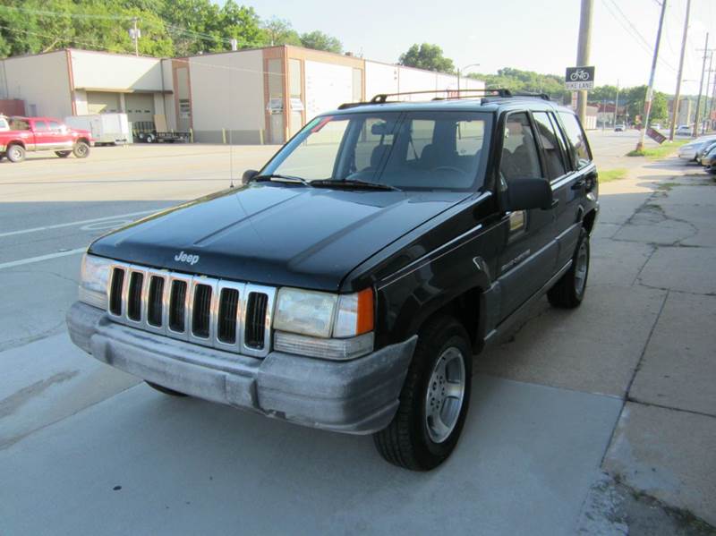 1997 Jeep Grand Cherokee for sale at Ideal Auto in Kansas City KS