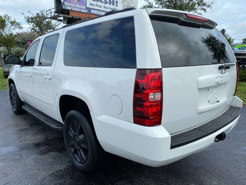 2014 Chevrolet Suburban LTZ 1500 4x4 4dr SUV SUV 4-Door Automatic 6