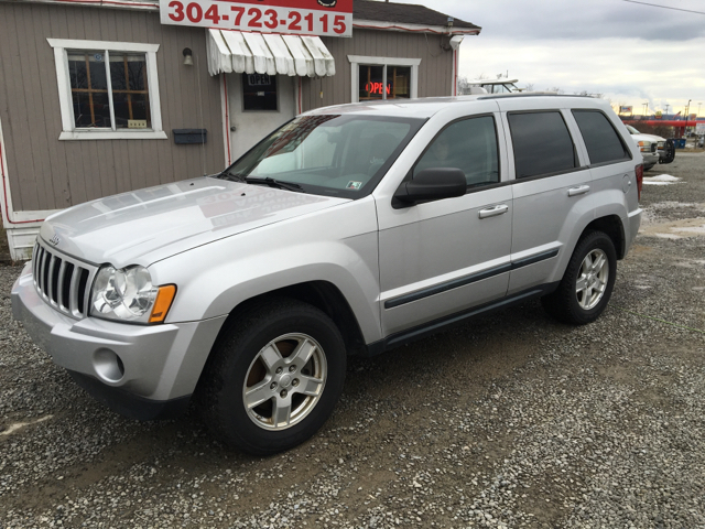 2007 Jeep Grand Cherokee for sale at Mark John's Pre-Owned Autos in Weirton WV