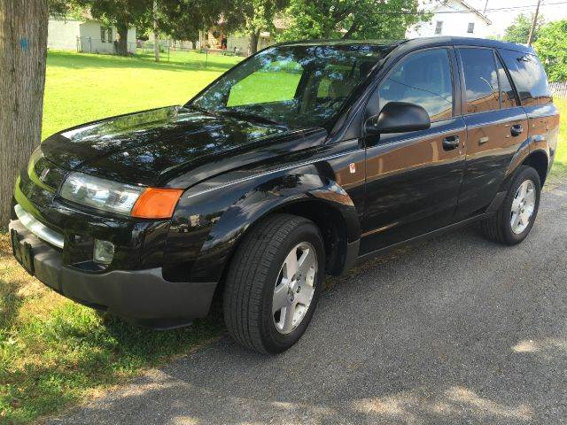 2004 Saturn Vue for sale at Cleveland Avenue Autoworks in Columbus OH