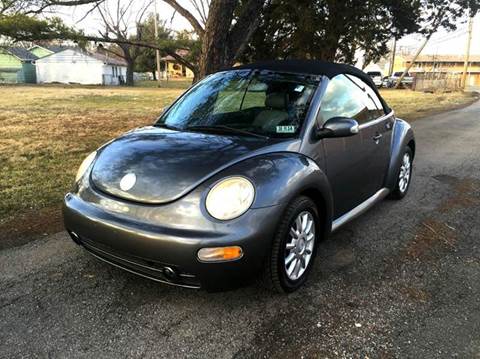 2004 Volkswagen New Beetle for sale at Cleveland Avenue Autoworks in Columbus OH