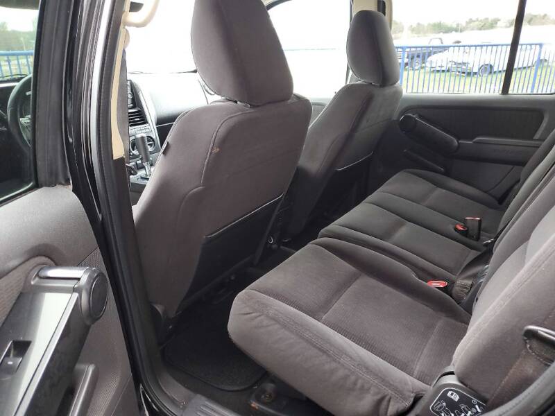 2010 Ford Explorer XLT (image 8)