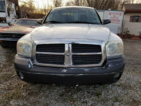 2006 Dodge Dakota SLT