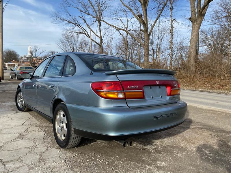 2002 Saturn L-Series L300 4dr Sedan In Fayette MO - Community Auto ...