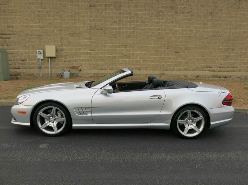 2009 Mercedes-Benz SL-Class for sale at Buxton Motorsports Inc. in Evansville IN