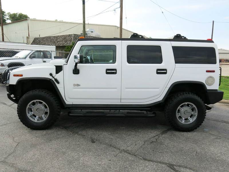 2003 HUMMER H2 for sale at Buxton Motorsports Inc. - Evansville in Buxton Plaza IN