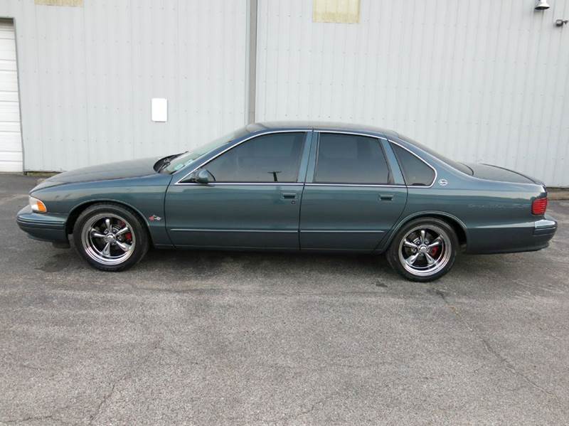 1995 Chevrolet Impala for sale at Buxton Motorsports Inc. in Evansville IN