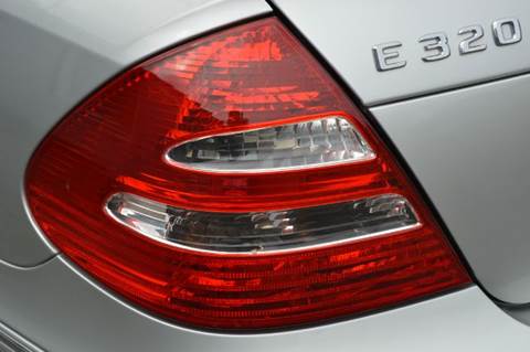 2005 Mercedes-Benz E-Class E 320 4MATIC