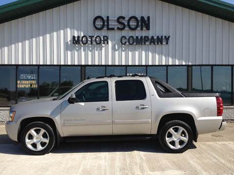 2007 Chevrolet Avalanche for sale at Olson Motor Company in Morris MN