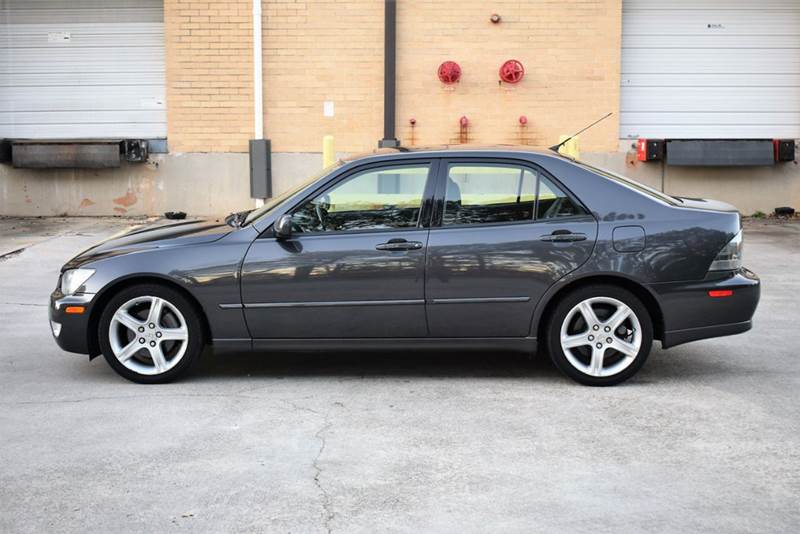 2003 Lexus IS 300 for sale at Automotion Of Atlanta in Conyers GA