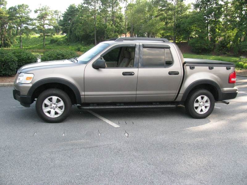 2007 Ford Explorer Sport Trac for sale at Automotion Of Atlanta in Conyers GA