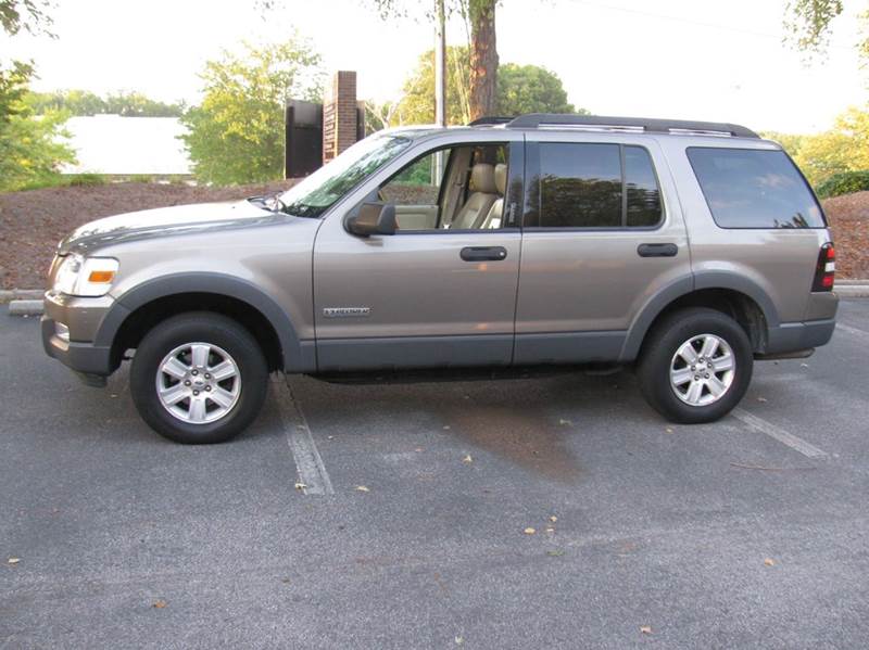 2006 Ford Explorer for sale at Automotion Of Atlanta in Conyers GA