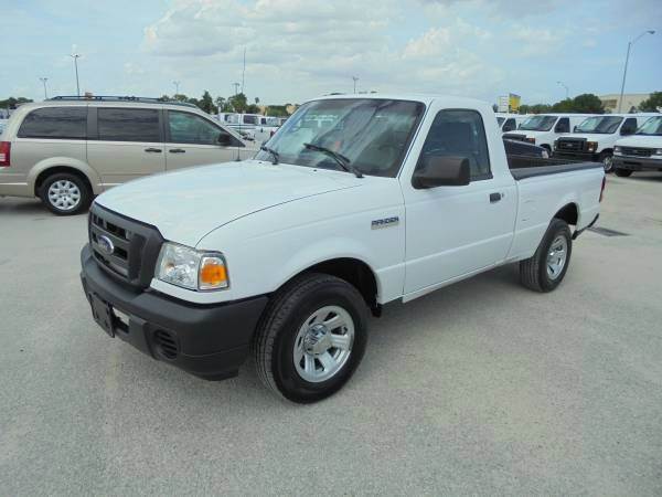 2003 Ford E-Series E-250