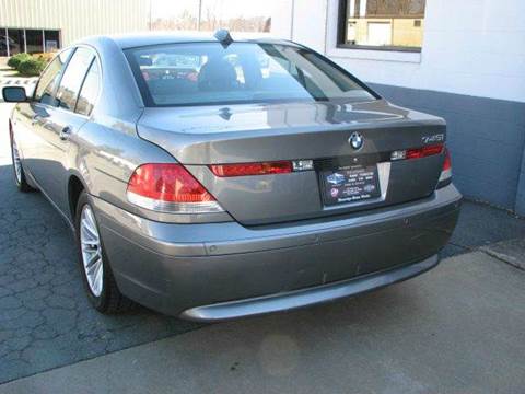 2004 BMW 7 Series 745i