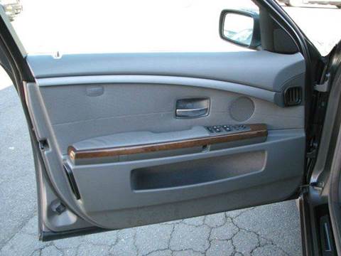 2004 BMW 7 Series 745i