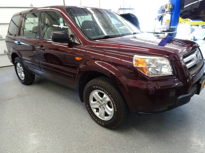 2007 Honda Pilot for sale at Great Lakes Classic Cars LLC in Hilton NY