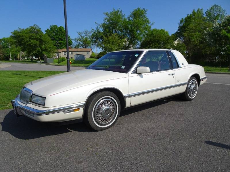1989 Buick Riviera for sale at Great Lakes Classic Cars LLC in Hilton NY