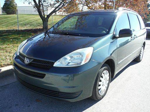 2005 Toyota Sienna for sale at TruckMax in Laurel MD