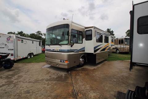 2003 Fleetwood Bounder 37U for sale at Texas Best RV in Humble TX