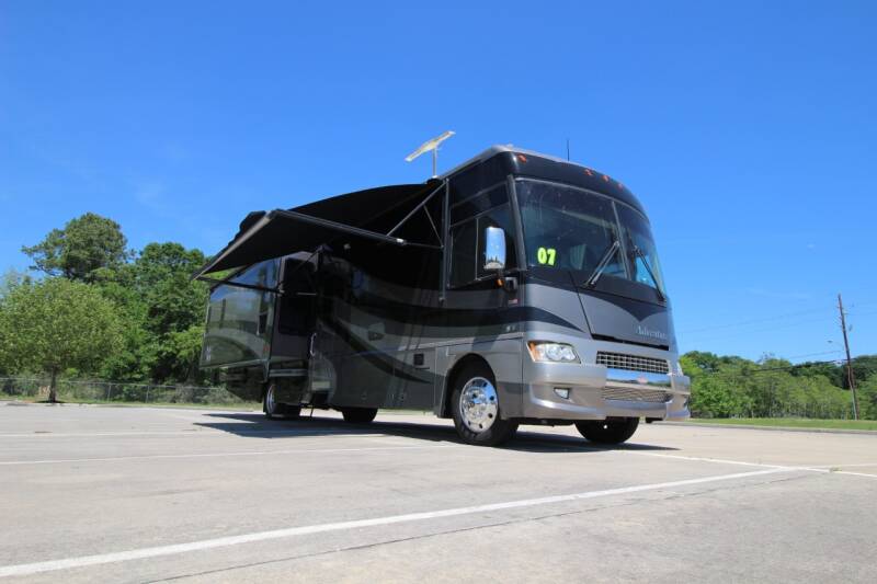 2007 Winnebago ADVENTURER 38T