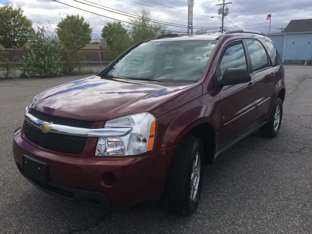 2007 Chevrolet Equinox for sale at D'Ambroise Auto Sales in Lowell MA