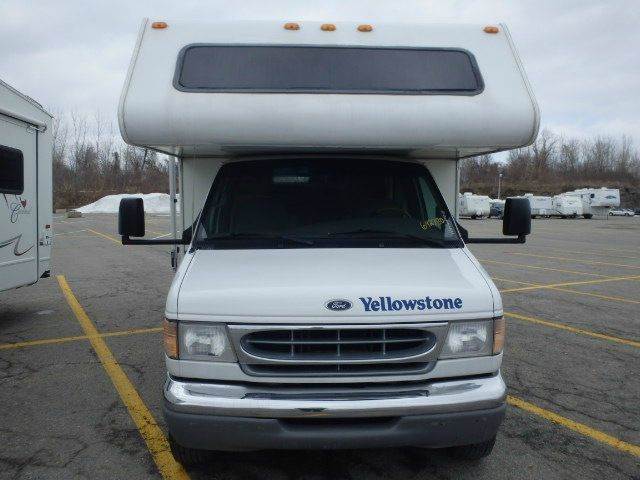 2001 Gulf Stream Yellowstone  for sale at Southern Trucks & RV in Springville NY