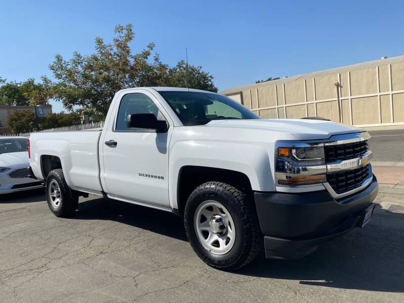 2017 Chevrolet Silverado 1500 4x2 Work Truck 2dr Regular Cab 8 ft. LB