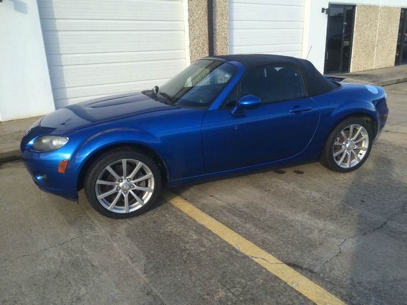 2006 Mazda MX-5 Miata for sale at Gary Greer in Houston TX