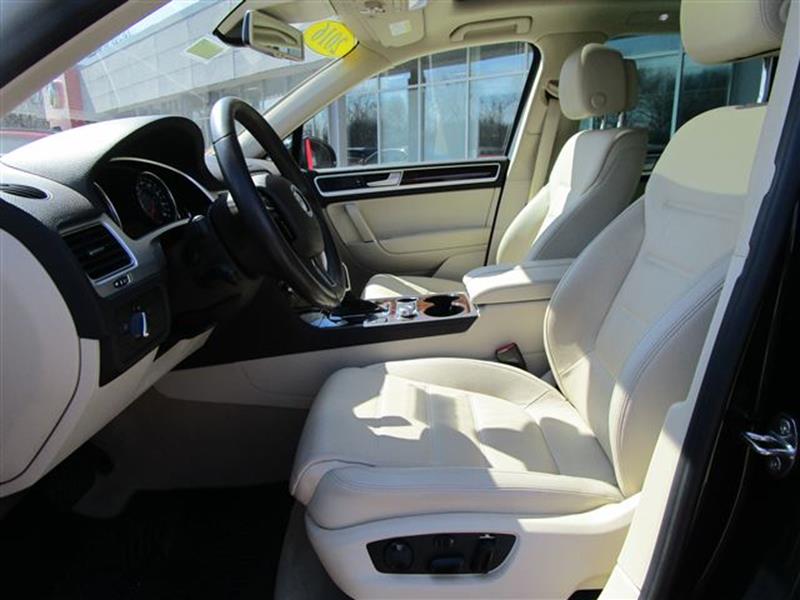 2016 Volkswagen Touareg