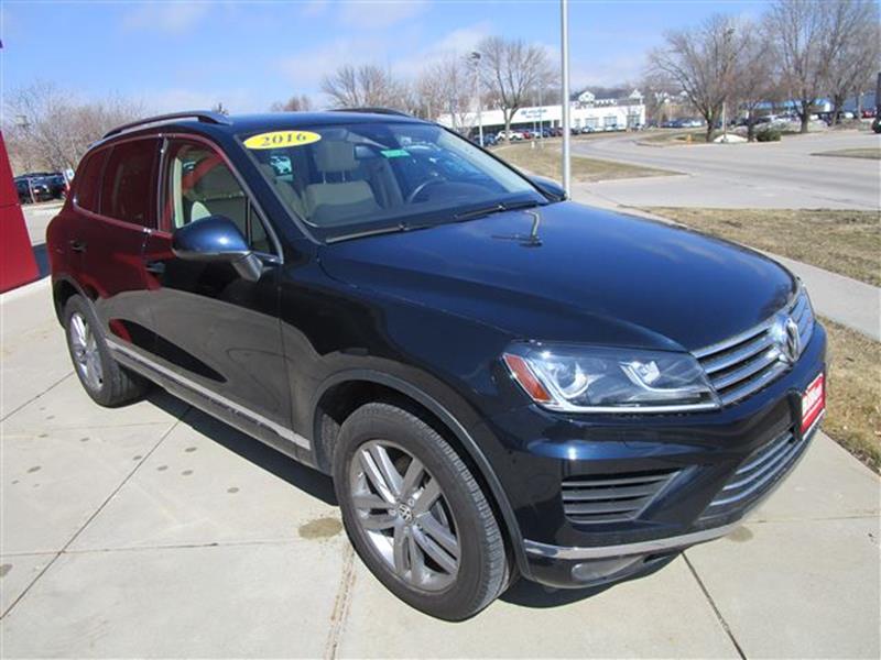 2016 Volkswagen Touareg
