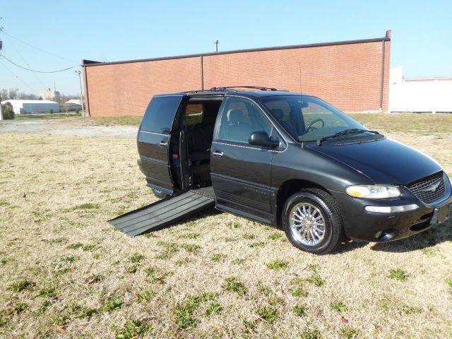 1999 Chrysler Town and Country for sale at Bob Patterson Auto Sales in East Alton IL