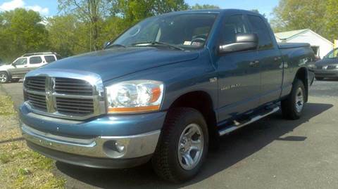 2006 Dodge Ram Pickup 1500 for sale at Hern Motors - 2021 BROOKFIELD RD Lot in Hubbard OH