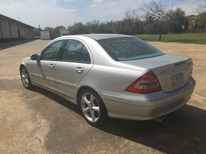 2004 Mercedes-Benz C-Class