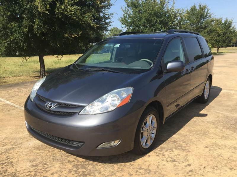 2006 Toyota Sienna XLE 7 Passenger