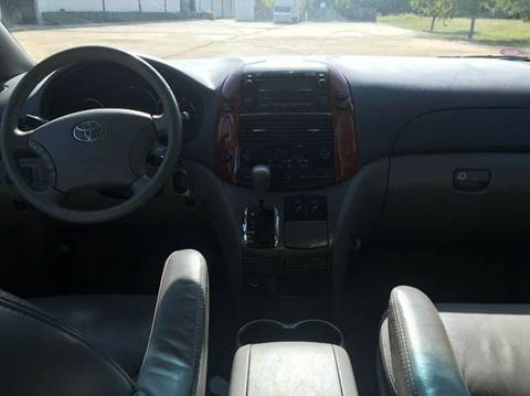 2006 Toyota Sienna XLE 7 Passenger
