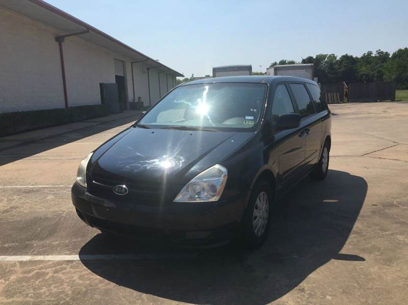 2006 Kia Sedona LX