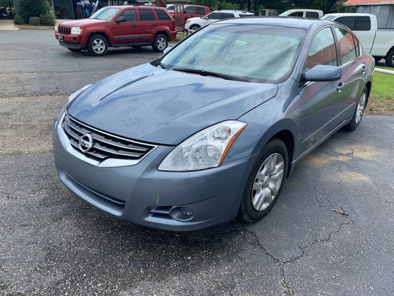 Super Advantage Auto Sales Car Dealer in Gladewater, TX