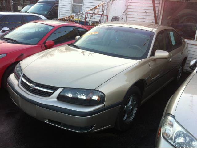2000 Chevrolet Impala for sale at WEST END AUTO INC in Chicago IL