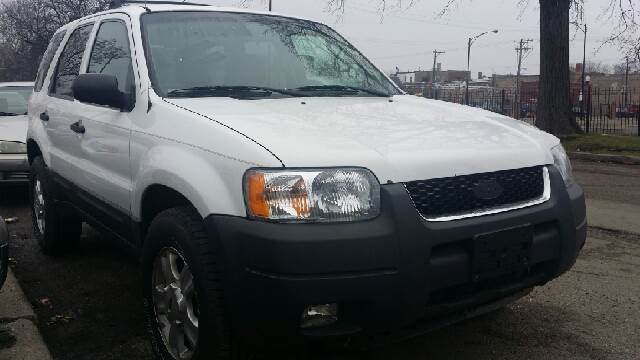 2003 Ford Escape for sale at WEST END AUTO INC in Chicago IL